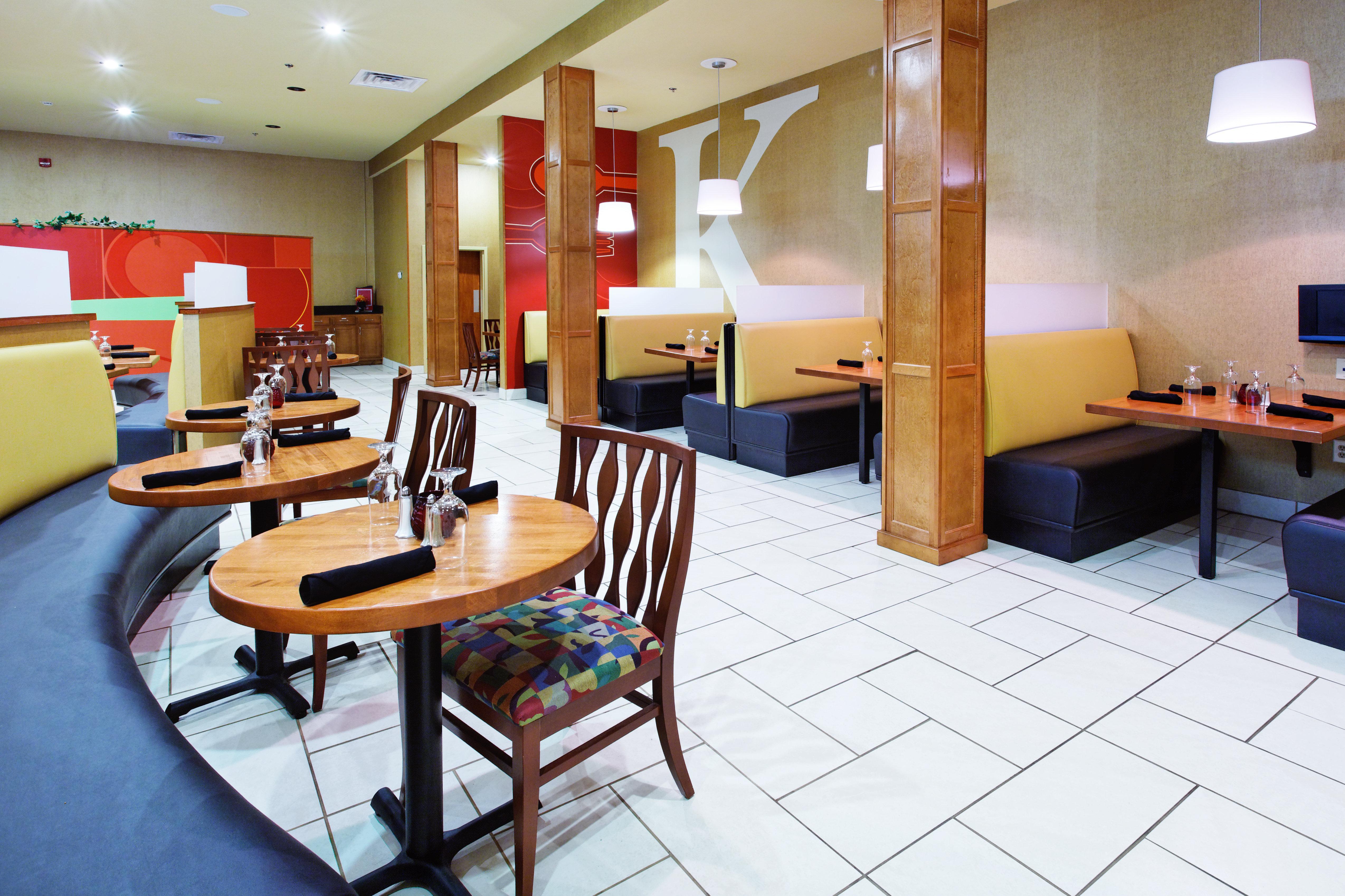 Holiday Inn Hotels Batesville By Ihg Exterior foto